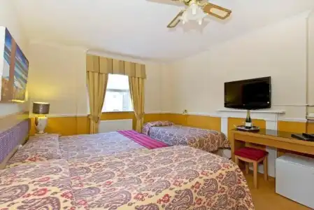 Admiral at Park Avenue - 25