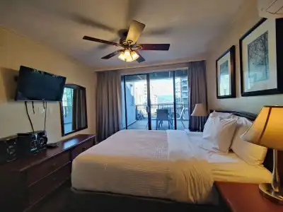 Divya Sutra Suites on Robson Downtown Vancouver - 83