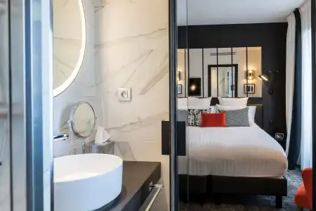 Laz' Spa Urbain Paris - 10