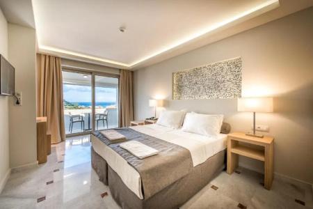 Azure Resort & Spa - 29