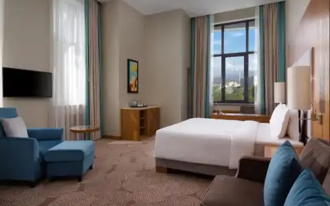 DoubleTree by Hilton Almaty - 31