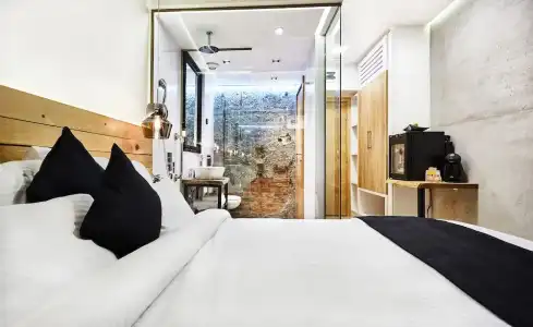 One Luxury Suites - 63