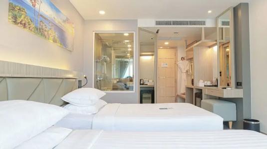 Clarian Beach Patong - 63
