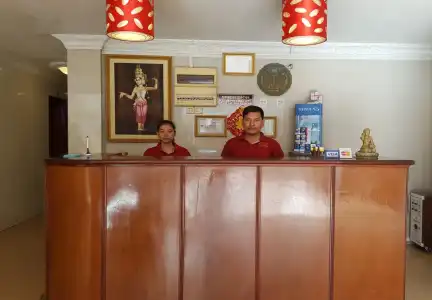 Lucky 2 Guesthouse - 19