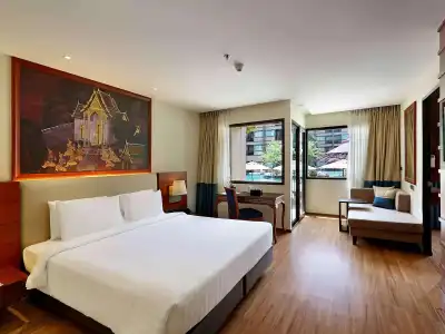 Novotel Phuket Vintage Park Resort - 4
