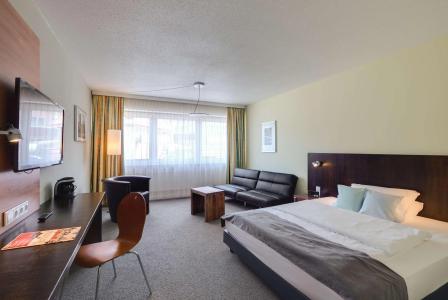 Best Western Ambassador - 2