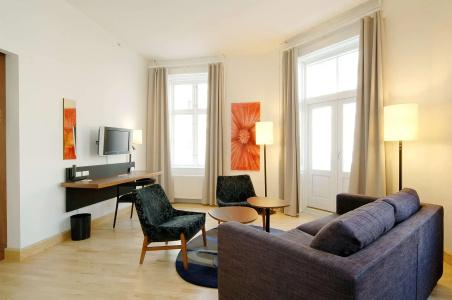 Scandic Front - 23