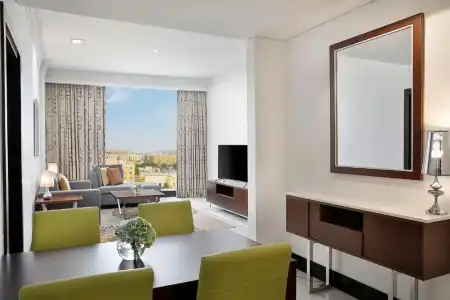 DoubleTree by Hilton Doha - Al Sadd - 53