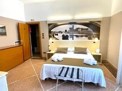 Maria - 5