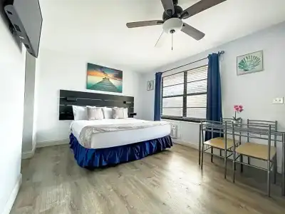 Hollywood Beachs - 38