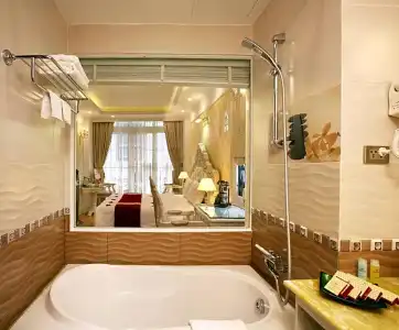 Hanoi Royal - 157