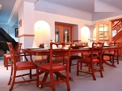 Carmichael Bed And Breakfast - 15