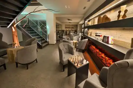 Sporting - Family Hospitality - 12