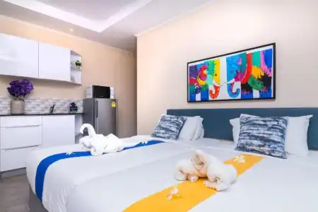 Surf & Sand Resort - 18