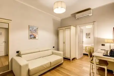 Gravina Suite Frattina - 95