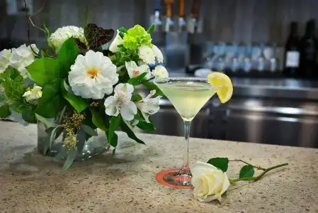 Oxford Suites Bellingham - 11