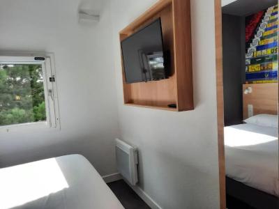 Kyriad Direct Caen Nord – Memorial - 24