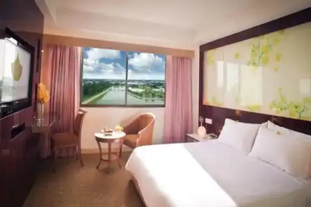 Ploy Palace - 30