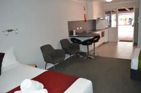 Monte Carlo Motor Inn - 35