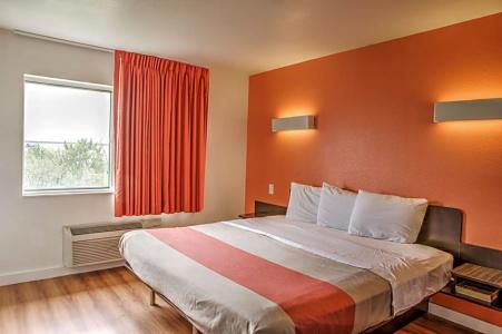 Motel 6 Dallas, TX - Northwest - 30