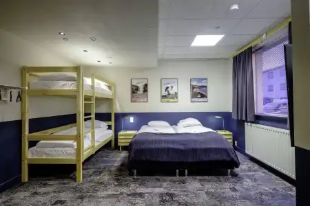Base Guesthouse by Keflavik Airport - 5