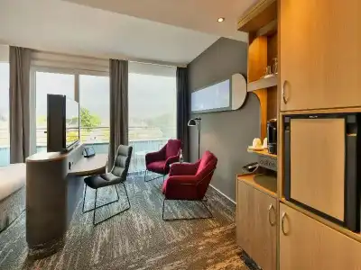 Best Western Plus - 124