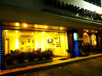 W 21 Bangkok - 0