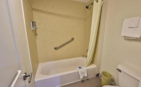 Driftwood Beach Motel - 138