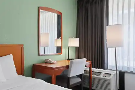 Vagabond Inn Executive Old Town - 53