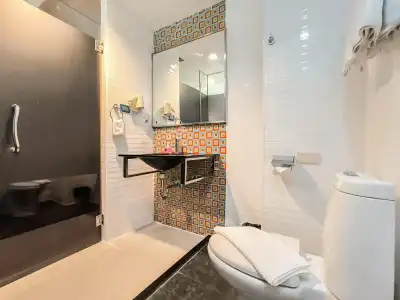 Citin Sukhumvit 11 Nana Bangkok by Compass Hospitality - 7