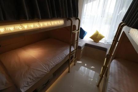 The LOL Elephant Hostel - 22