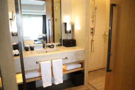 Hilton Suzhou - 72