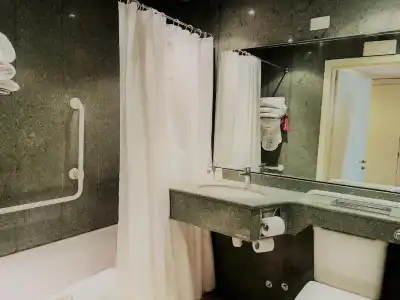 Crowne Plaza Rome St. Peter's by IHG - 41