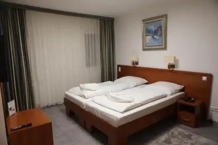 M-A-S-Hotel - 38