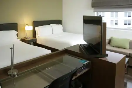 Element Miami Doral - 2