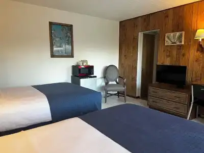 Nocturne Motel - 12