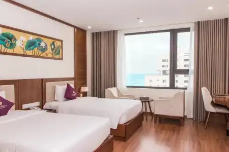 Rosamia Da Nang - 140