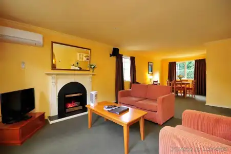 Country Club Tasmania - 4