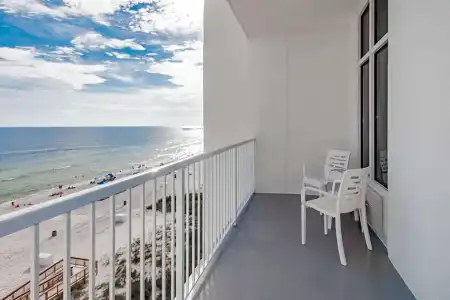 Hampton Inn and Suites Panama City Beach/Beachfront - 89