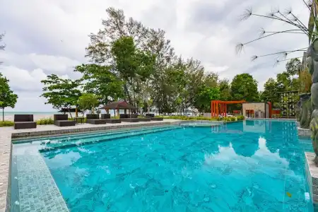 Maneetel Krabi Beachfront - 47