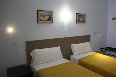 Alexandra Sitges - 26