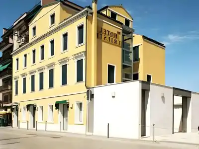 Trieste - 28