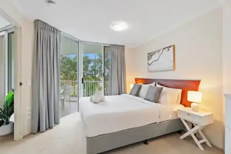 Crystal Bay on the Broadwater - 165
