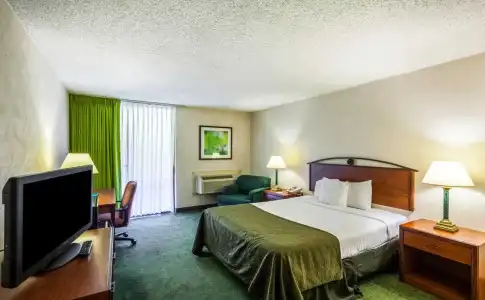 Quality Inn Tyler - Lindale - 2