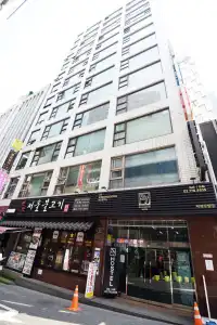 57 Myeongdong Hostel - 0