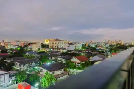 Baron Residence Bangkok - 74