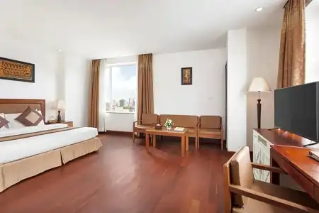 Phnom Penh Katari - 150