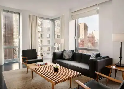 Smyth Tribeca - 131