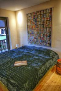 Road Stop Neandertal - 62