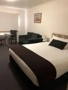 Best Western Cattle City Motor Inn - 91